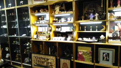 天然石専門店・ウジャト