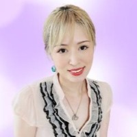 結子（ユイコ）先生