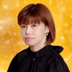Luna tres clova 沢崎さくら先生